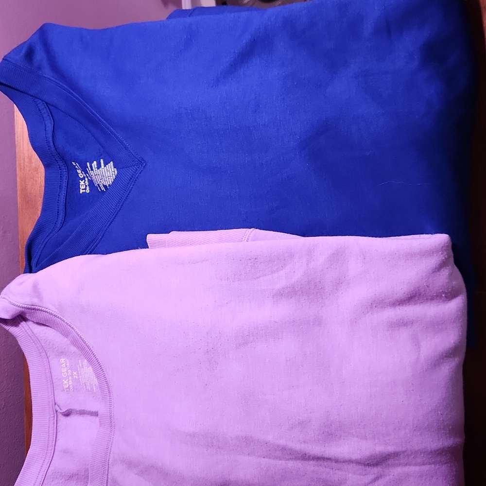 Bundle of 2 Tek Gear On-the-go Gear 2X tunic sweatshirts
